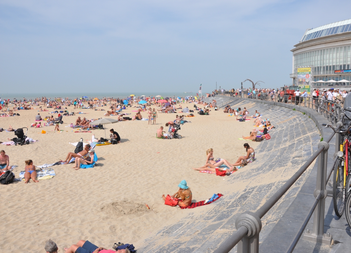 Zeedijk in Oostende Zeedijk in Oostende | © VLIZ, Tineke Seys