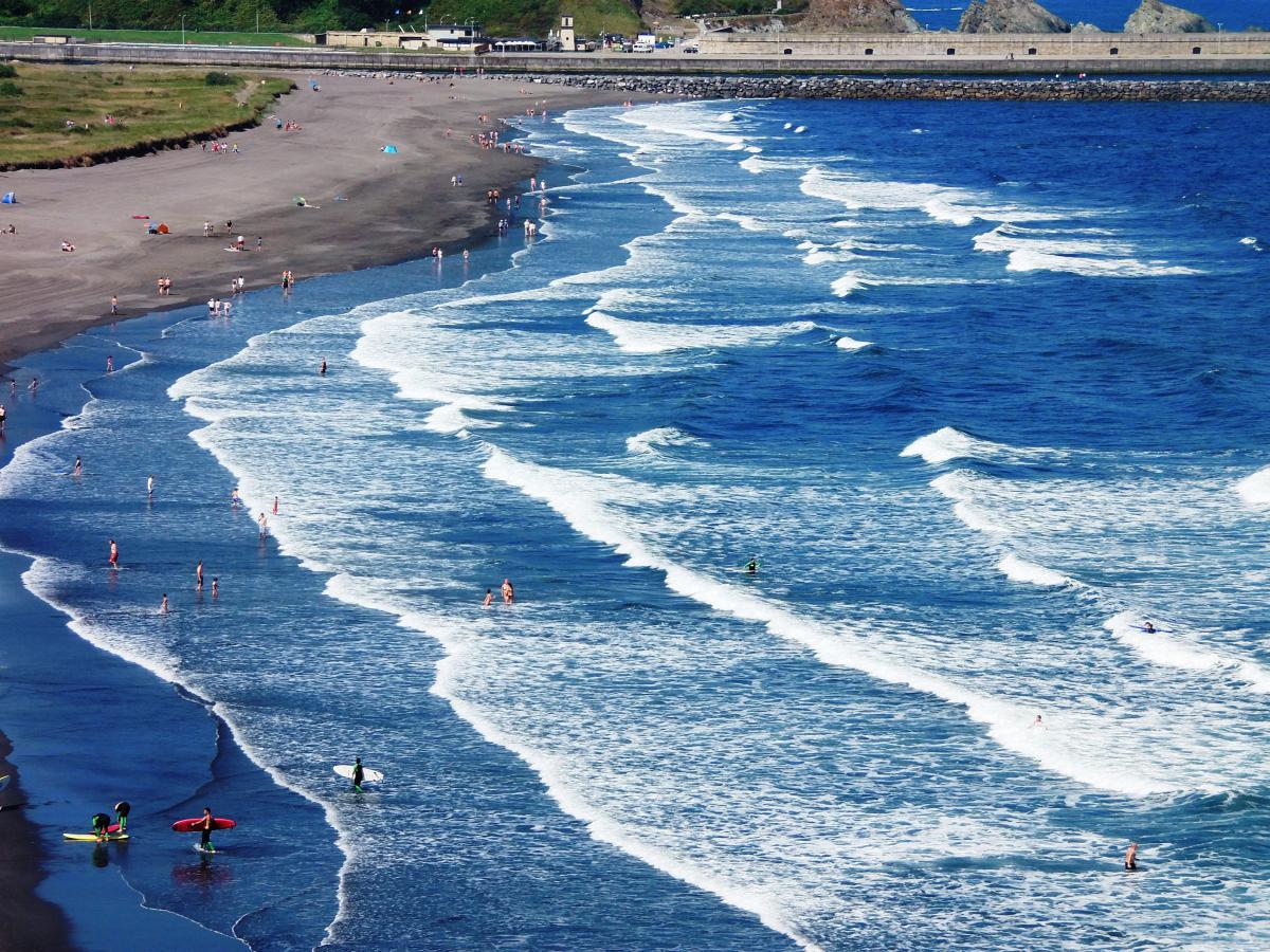 Muistroming op La Arean Beach | CC BY-SA 4.0 Geologist15, Wikimedia Commons